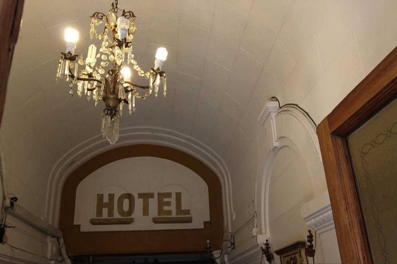 סנטיאגו Hotel Londres 35 מראה חיצוני תמונה