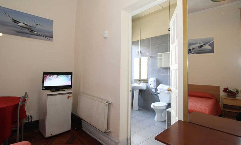 סנטיאגו Hotel Londres 35 מראה חיצוני תמונה
