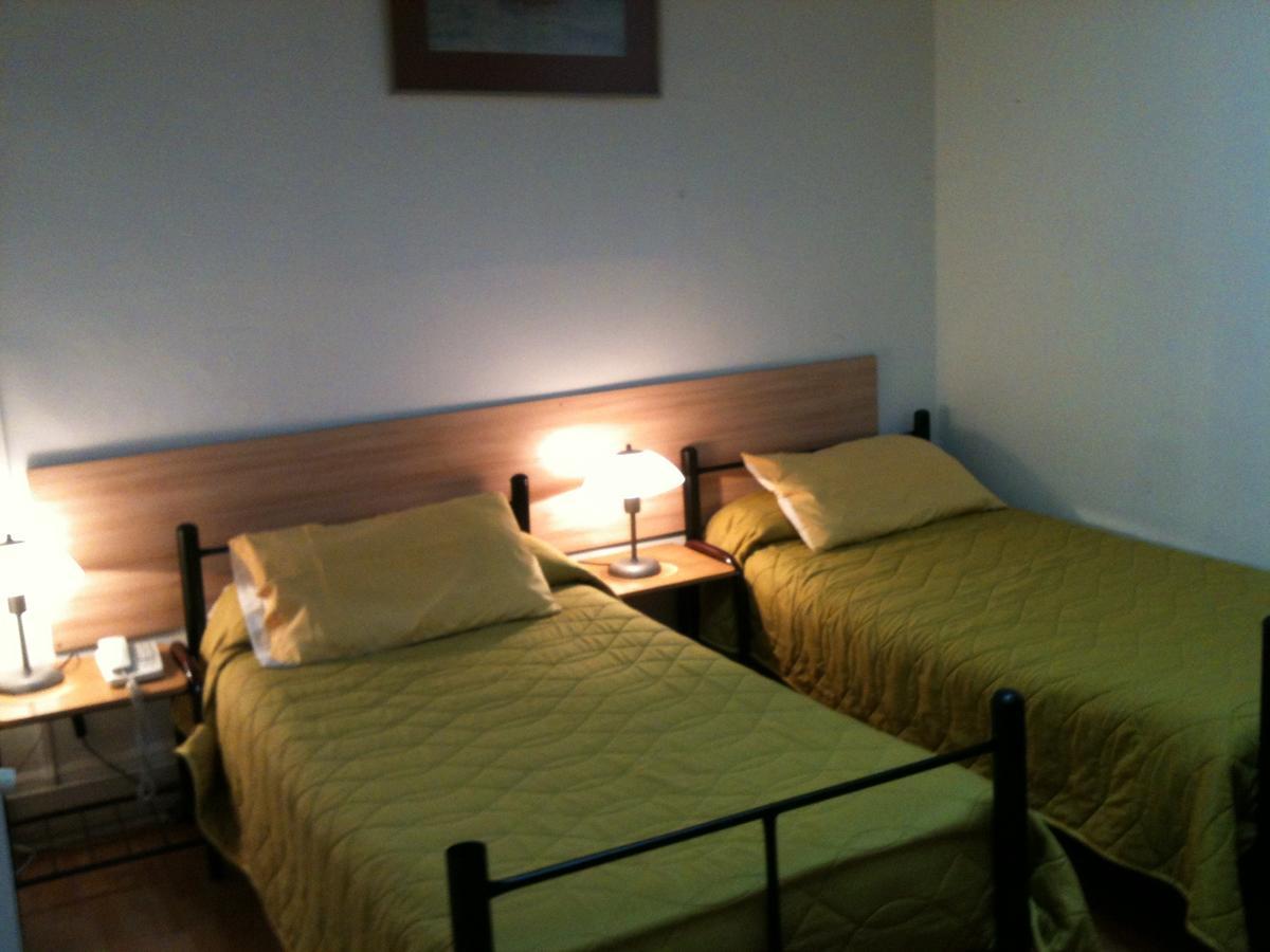סנטיאגו Hotel Londres 35 חדר תמונה