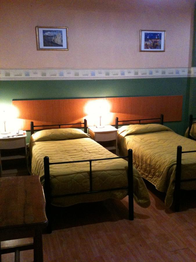 סנטיאגו Hotel Londres 35 חדר תמונה