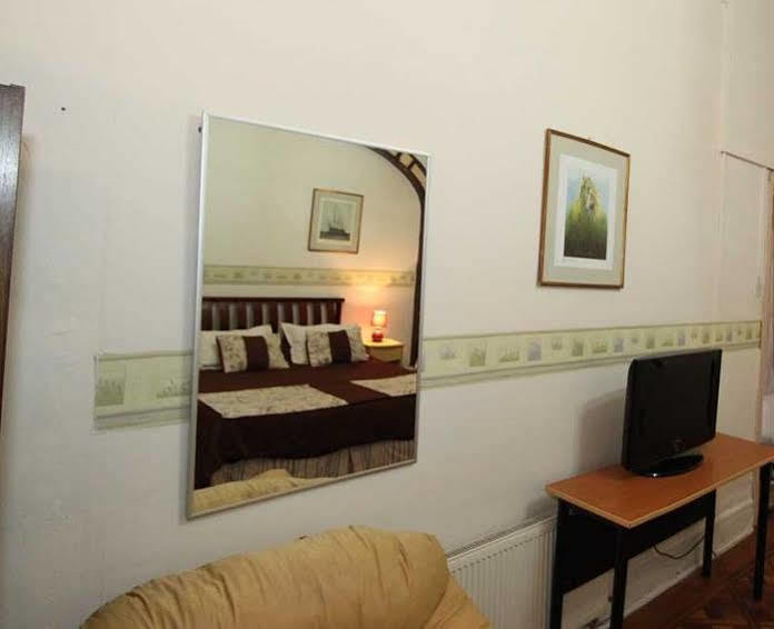 סנטיאגו Hotel Londres 35 מראה חיצוני תמונה